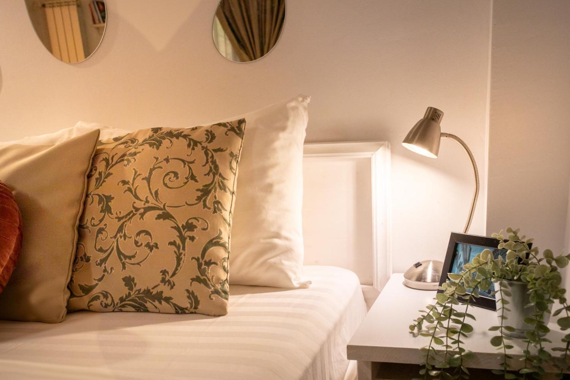 2br At Piata Natiunilor Unite: Perfect For Center 布加勒斯特