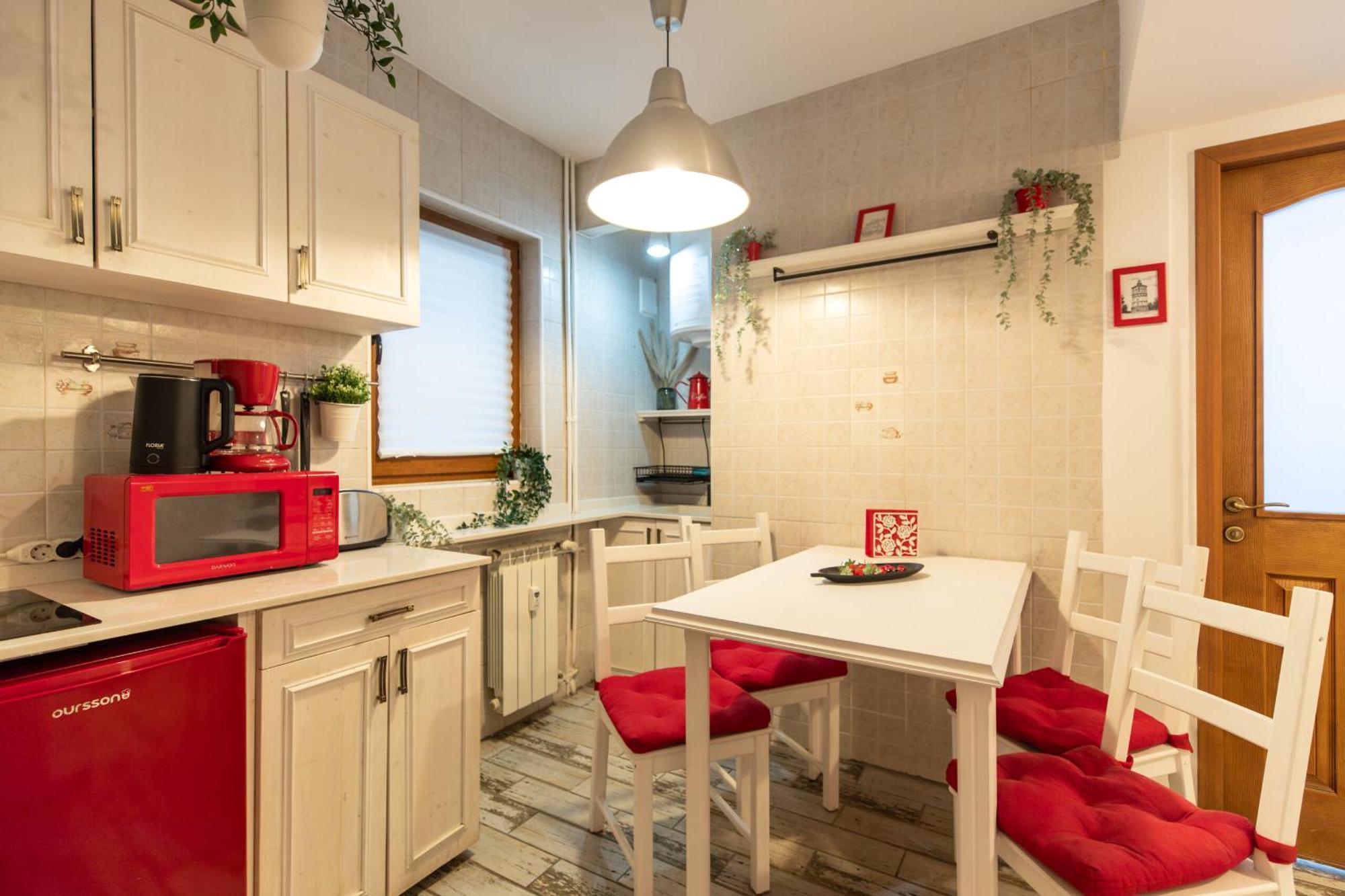 2br At Piata Natiunilor Unite: Perfect For Center Bucharest
